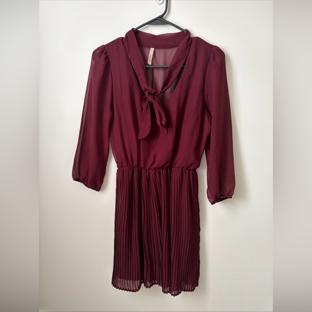 My Story Burgundy Tie-Neck Pleated 3/4 length Sleeve Dress